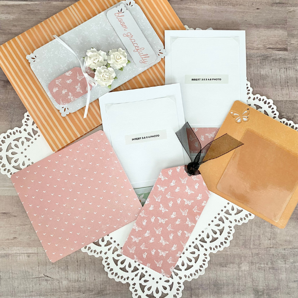 Bloom Gracefully Loaded Pocket Folder - Image 4